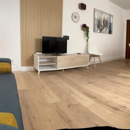 Aparthotel Resisantander - 9 Personas