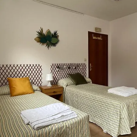 Resisantander - 9 Personas Aparthotel *